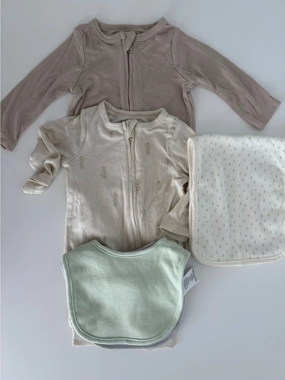 cloud island Neutral Tone Pajama Set with Mint Bib and Cream Blanket newborn